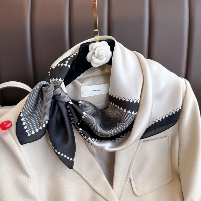 Novo luxo cavalo padrão lenço  - Women Bags Office avaliação e preço